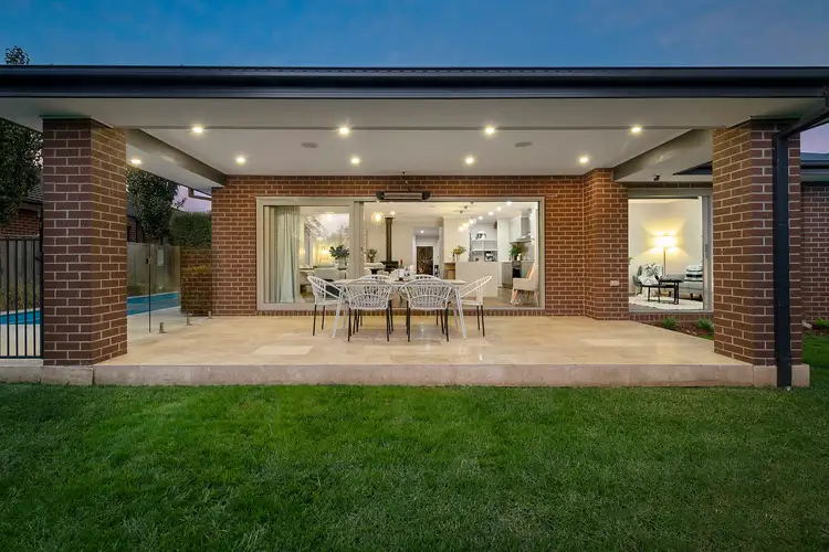 37 Halycon Bend, Beveridge VIC 3753
