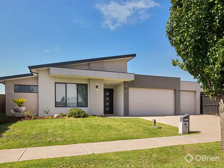 16 Coventry Drive, Warragul VIC 3820