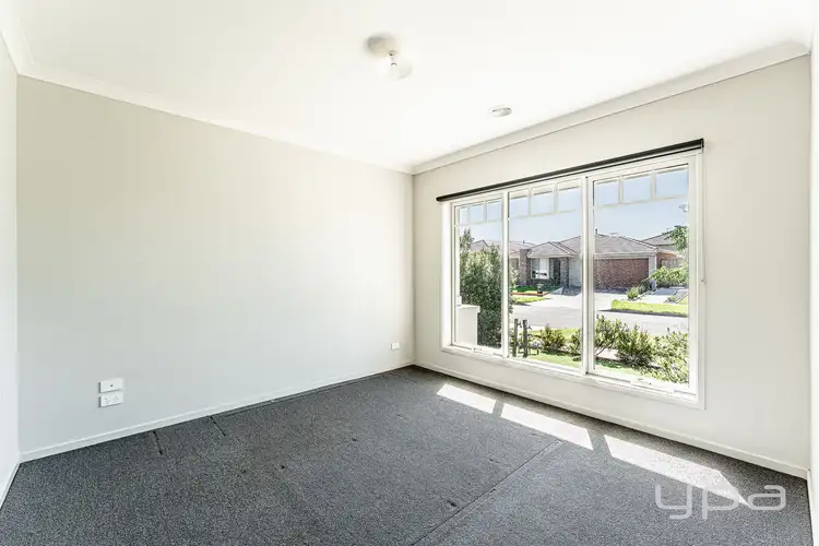 Fourth view of Homely house listing, 5 Ruthven Way, Mambourin VIC 3024