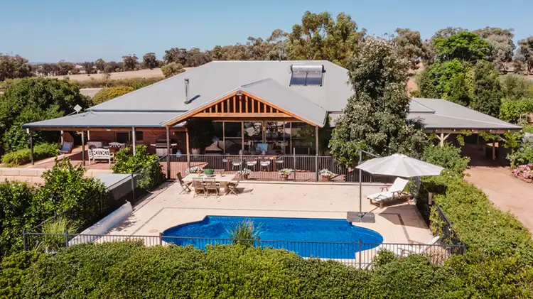 345 Simmons Road, Narrogin WA 6312