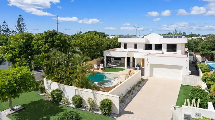 14 Mykonos Court, Kawana Island QLD 4575