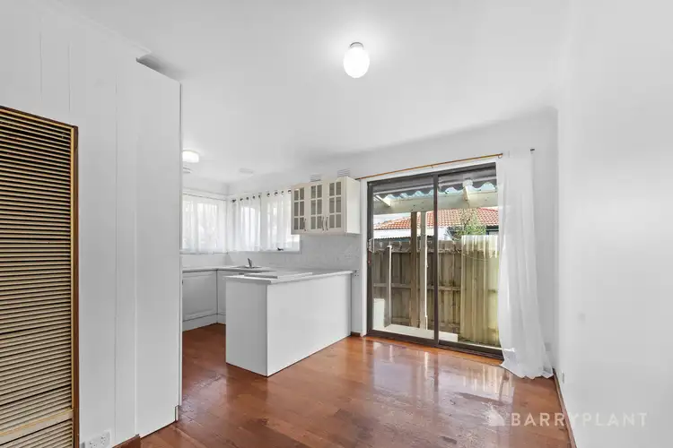 Fifth view of Homely house listing, 20 Lillypilly Crescent, Kings Park VIC 3021