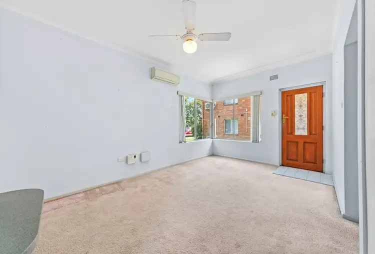 Fourth view of Homely unit listing, 3/21 Masons Parade, Point Frederick NSW 2250