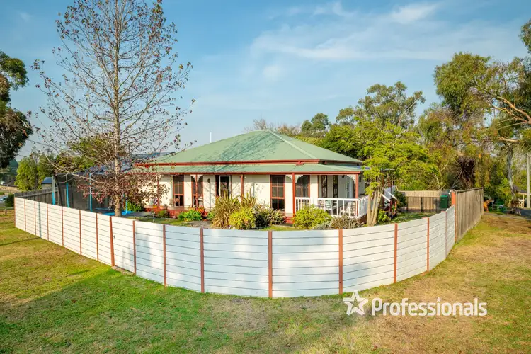 2 Gordon Court, Woori Yallock VIC 3139