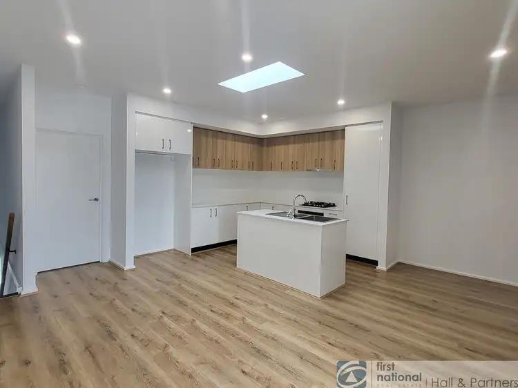 Fifth view of Homely townhouse listing, 32 Limestone Drive, Berwick VIC 3806