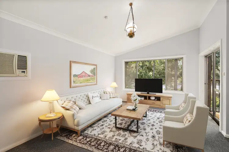 2/24 Prince Edward Drive