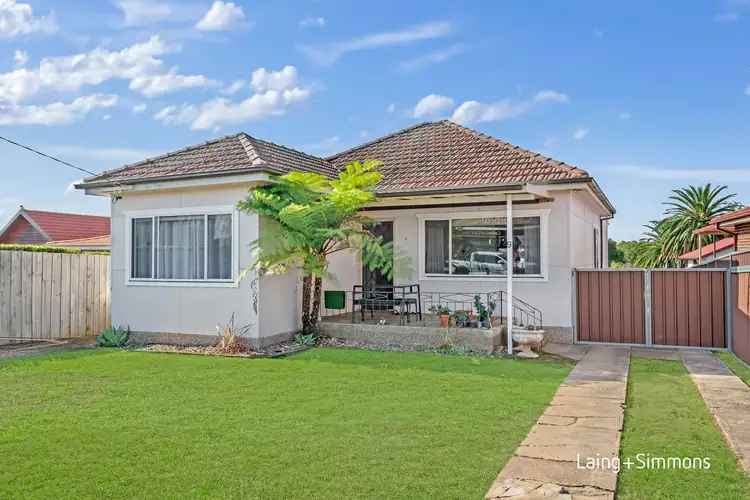 9 Hilltop Road
