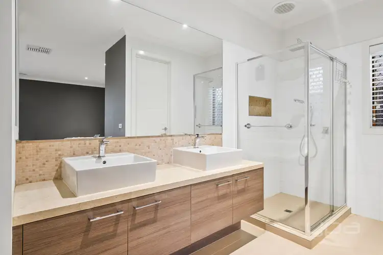 Fifth view of Homely house listing, 7 Castletown Boulevard, Weir Views VIC 3338