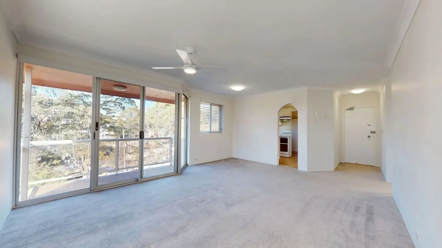 Main view of Homely unit listing, 12/55 Glencoe Street, Sutherland NSW 2232