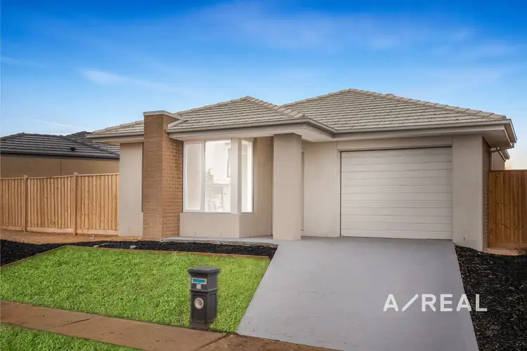 11 Rangeland Street, Mambourin VIC 3024