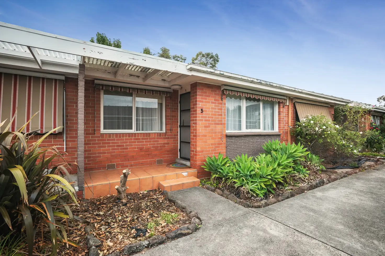Main view of Homely unit listing, 5/575 Neerim Road, Hughesdale VIC 3166