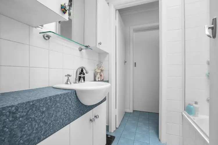 Fifth view of Homely unit listing, 5/575 Neerim Road, Hughesdale VIC 3166