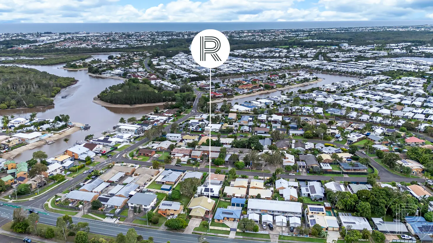 Main view of Homely semi-detached listing, 2/127 Bundilla Boulevard, Mountain Creek QLD 4557