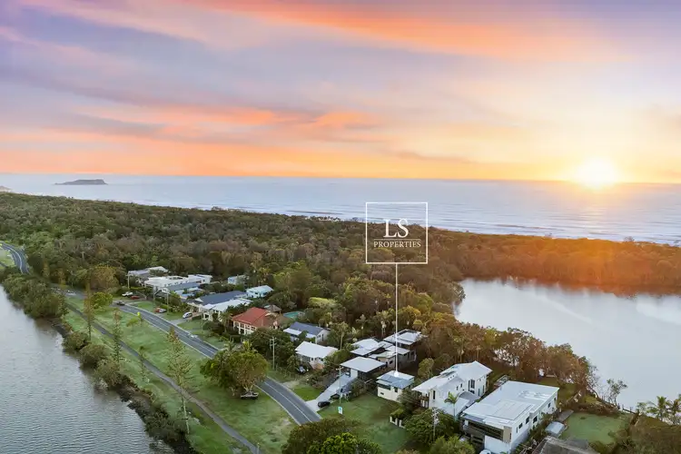 34 Fingal Road, Fingal Head NSW 2487