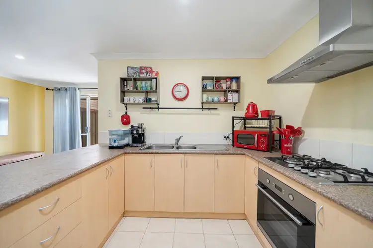 4/6 Walter Street, Gosnells WA 6110