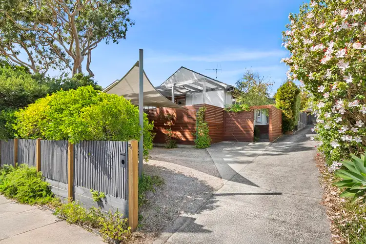 32a Mitchell Street