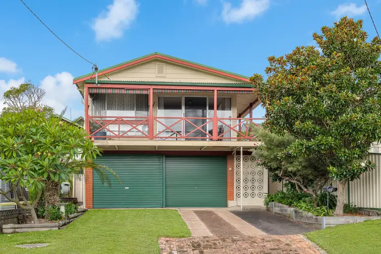 10 Thomas Street, Dudley NSW 2290