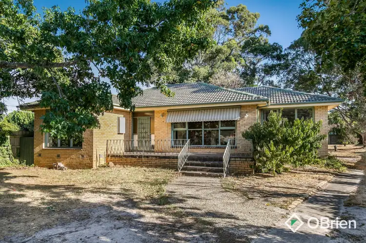 4 Nursery Avenue