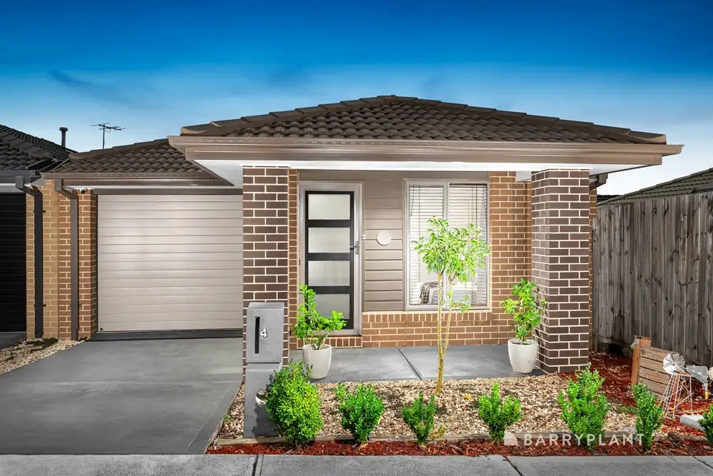 Main view of Homely house listing, 4 Woodoak Street, South Morang VIC 3752