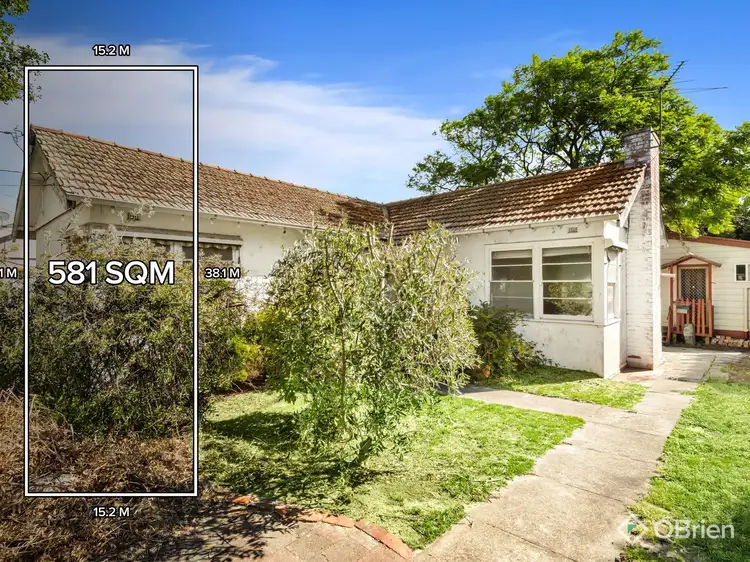 15 Kendall Street, Hampton VIC 3188