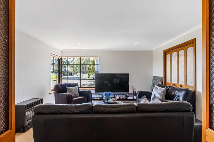Fourth view of Homely house listing, 8 Manor Court, Athelstone SA 5076