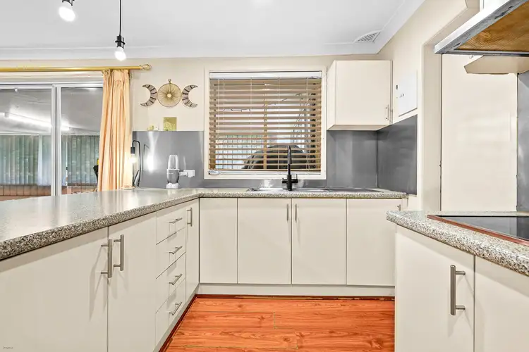 Fifth view of Homely house listing, 8 Oag Crescent, Kingswood NSW 2747