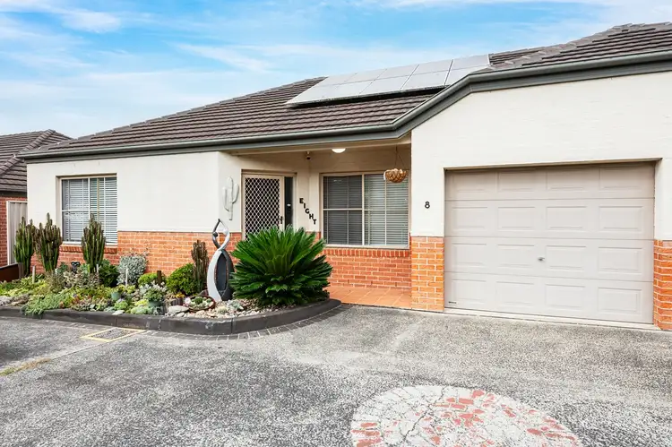 8/35A Hanlan Street, Narara NSW 2250