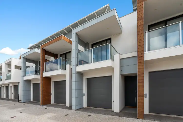 18/76 Wood Avenue