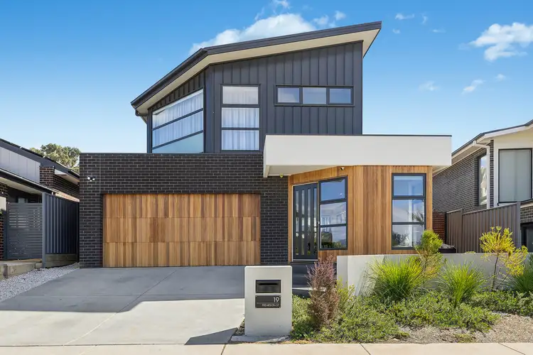 19 Frearson Street, Strathnairn ACT 2615