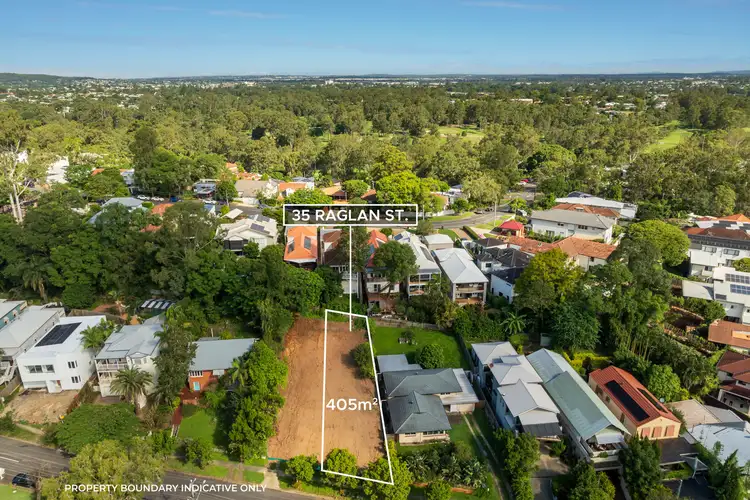 35 Raglan Street, St Lucia QLD 4067