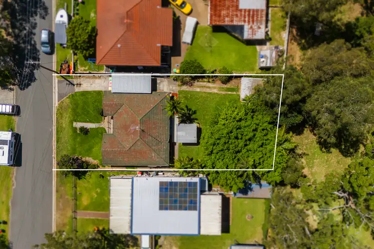 Third view of Homely house listing, 8 Indra Avenue, Summerland Point NSW 2259