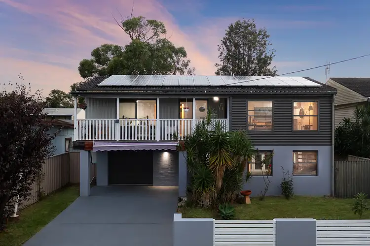 98 Cams Boulevard, Summerland Point NSW 2259