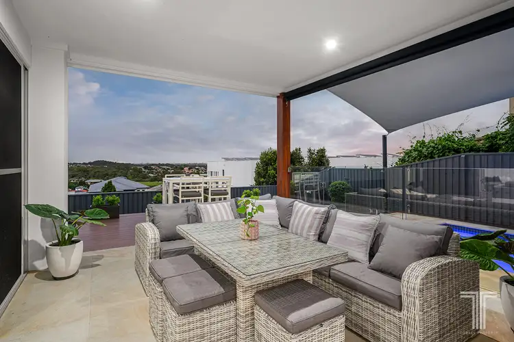 Fifth view of Homely house listing, 7 Linacre Crescent, Carindale QLD 4152