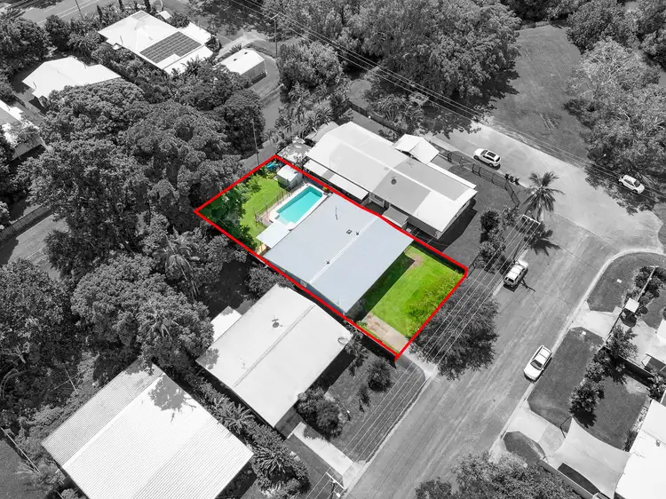 4 Torrance Avenue, Edge Hill QLD 4870