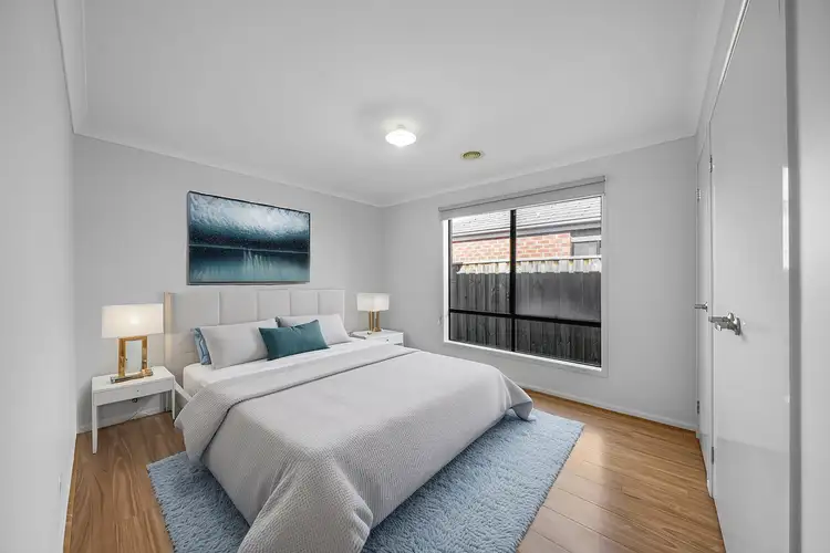 Seventh view of Homely house listing, 27 Treeve Parkway, Werribee VIC 3030