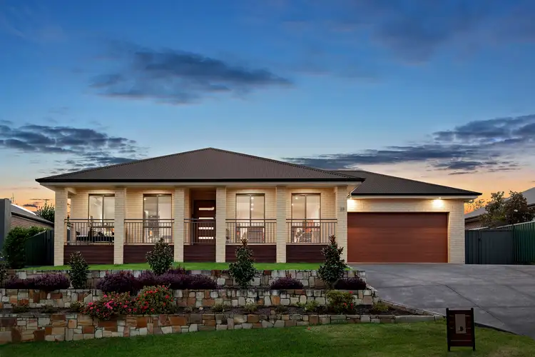 16 Oregon Avenue, Fletcher NSW 2287