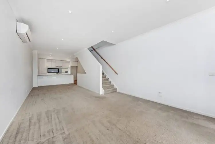 75 Ulmara Park Way, Maidstone VIC 3012