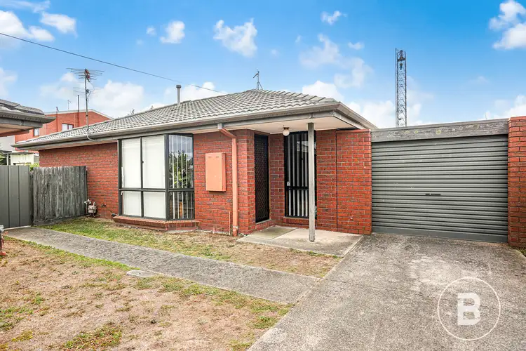 Main view of Homely unit listing, 2/6 Birdwood Avenue, Sebastopol VIC 3356