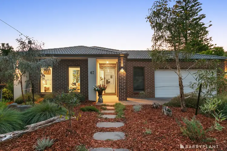 67 David Street North, Knoxfield VIC 3180