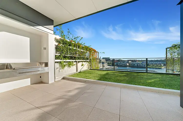 702/25 Barangaroo Avenue, Barangaroo NSW 2000