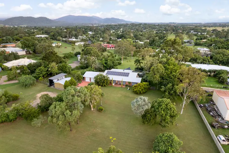 16 Green Avenue, Glenlee QLD 4711