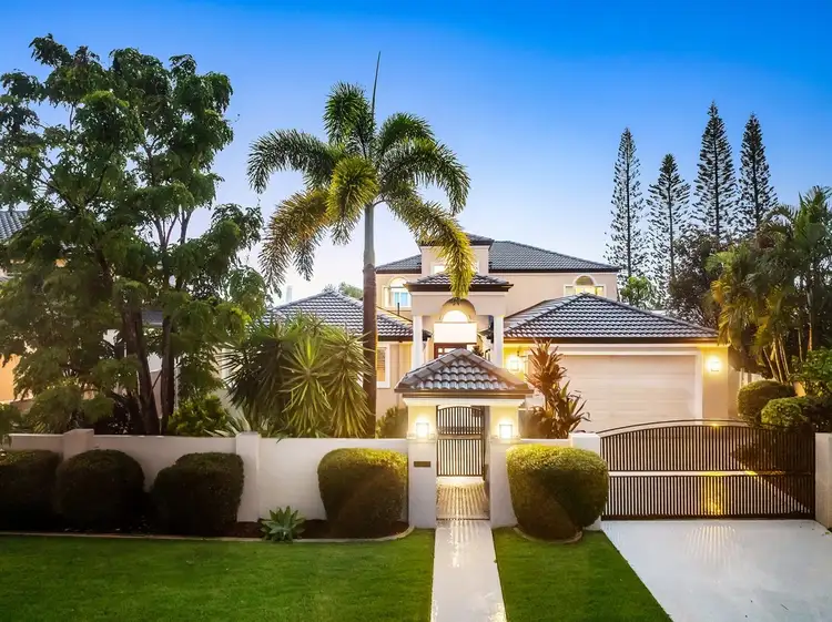 60 Edinburgh Road, Benowa Waters QLD 4217