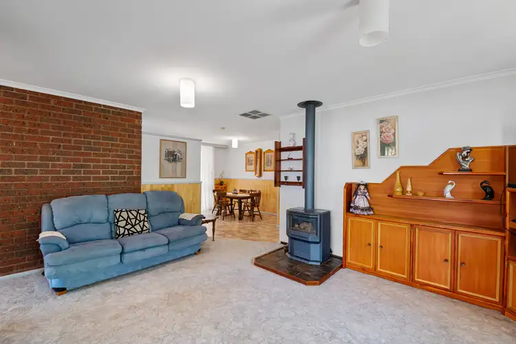 Fourth view of Homely house listing, 27 Fitzroy Avenue, Red Cliffs VIC 3496