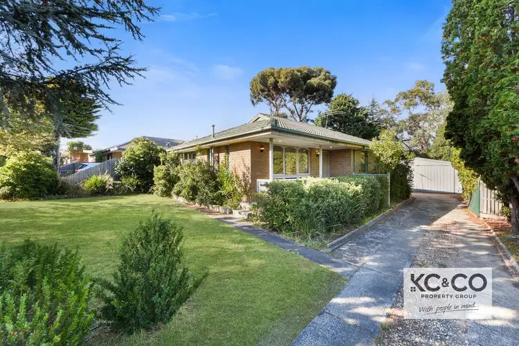 112 Sweeney Drive, Narre Warren VIC 3805