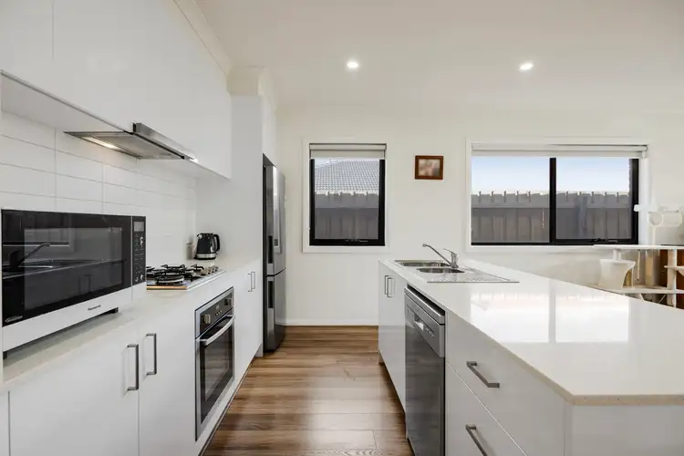 Second view of Homely unit listing, 15/6 McKay Place, Melton South VIC 3338