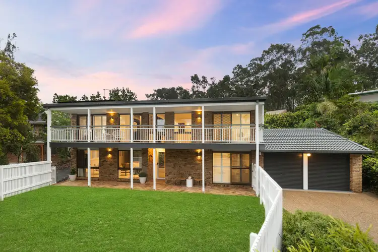 82 Carinya St, Indooroopilly QLD 4068