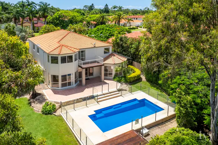 3146 Riverleigh Drive, Hope Island QLD 4212