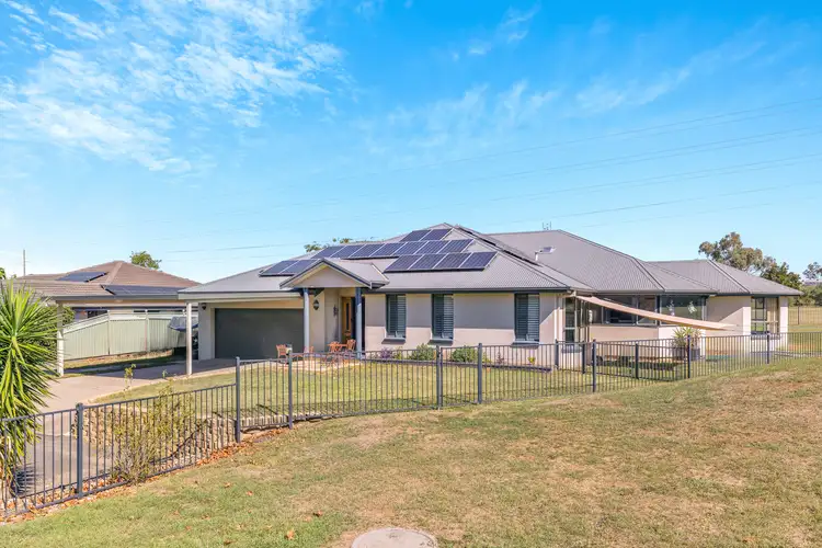 50 The Grange, Tamworth NSW 2340
