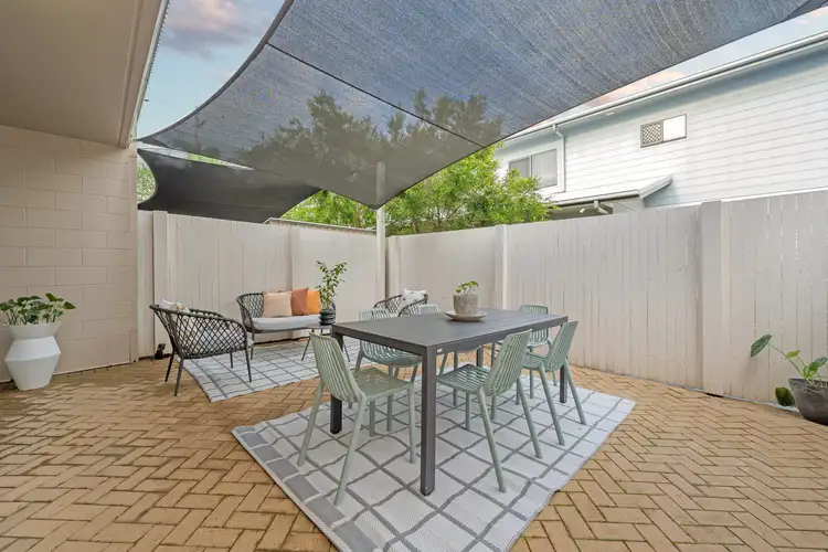2/8 Ethel Street, Hyde Park QLD 4812