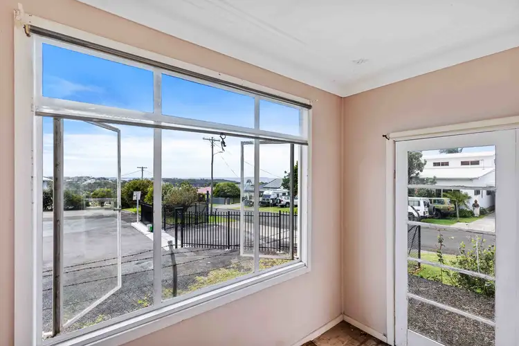 Fifth view of Homely house listing, 19 Jubilee Avenue, Ulladulla NSW 2539